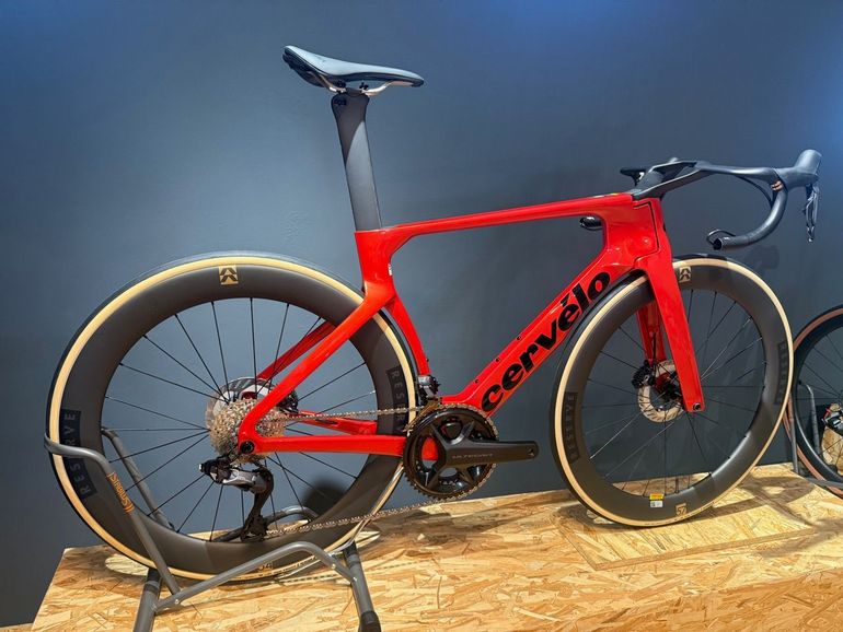 Used Cervélo S5 Ultegra Di2 2026 2026 Road & Gravel — image 2 of 8
