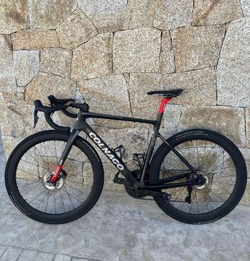 Used Colnago V4Rs Disc Ultegra Di2 8100 w/Fulcrum Racing Wind 400 Wheels 2023 2023 Road & Gravel, Black — image 2 of 3