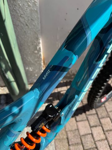 Saracen Myst Team - LTD 2026 2026 Mountainbike usato, Blu — immagine 14 di 18