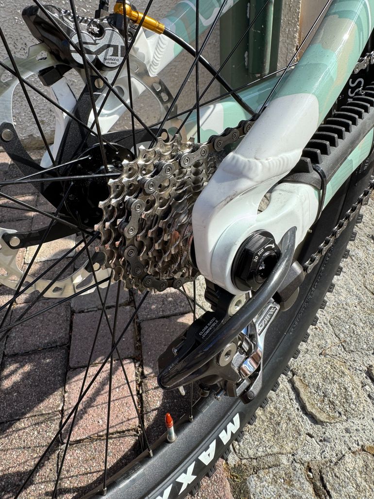 Used Saracen Myst Team - LTD 2026 2026 Mountainbike — image 10 of 18