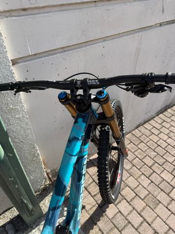 Saracen Myst Team - LTD 2026 2026 Mountainbike usato, Blu — immagine 6 di 18