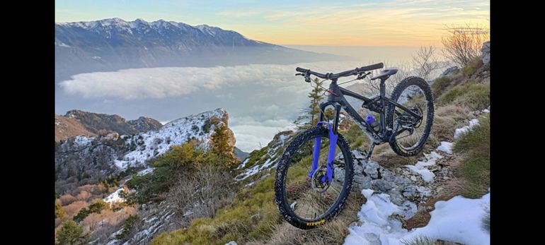 Used Liteville 301 CL Carbon 2025 Mountainbike, Black — image 1 of 20