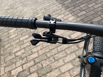 Used Orbea Oiz Shimano Deore XT Di2 2026 Mountainbike, Green — image 10 of 19