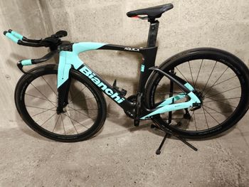 Used Bianchi Aquila Shimano Dura Ace Di2 2021 Road & Gravel — image 2 of 3
