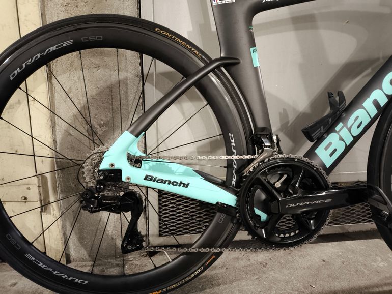 Used Bianchi Aquila Shimano Dura Ace Di2 2021 Road & Gravel — image 3 of 3