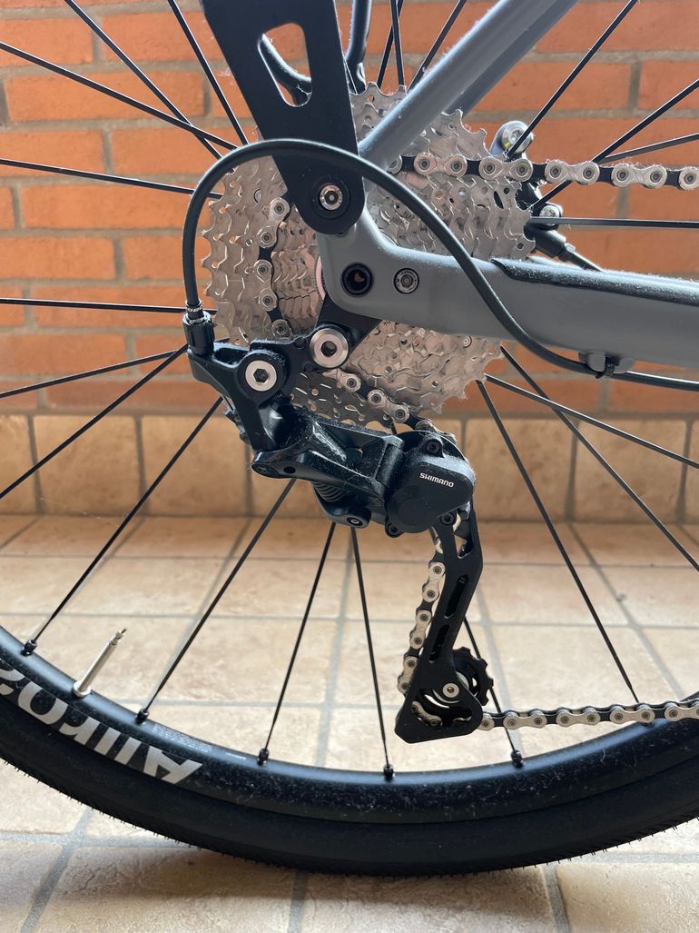Used Specialized Diverge Elite E5 2024 2024 Road & Gravel, Light Gray — image 9 of 14