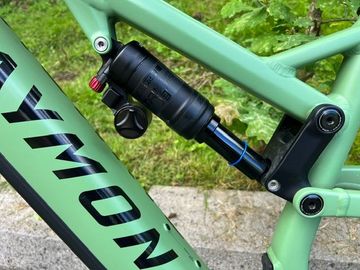 Used Raymon Trailray 170 2025 2025 Mountainbike, Green — image 6 of 9