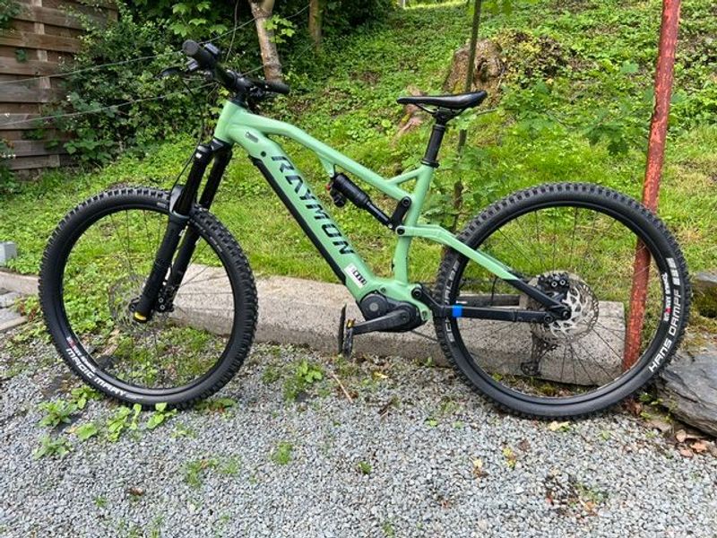 Used Raymon Trailray 170 2025 2025 Mountainbike, Green — image 1 of 9