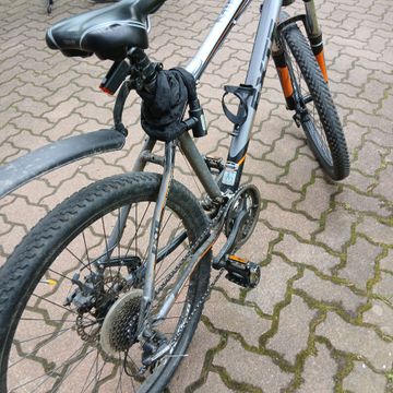Used Exte Custom Shimano Acera 2018 Mountainbike, Light Gray — image 3 of 5