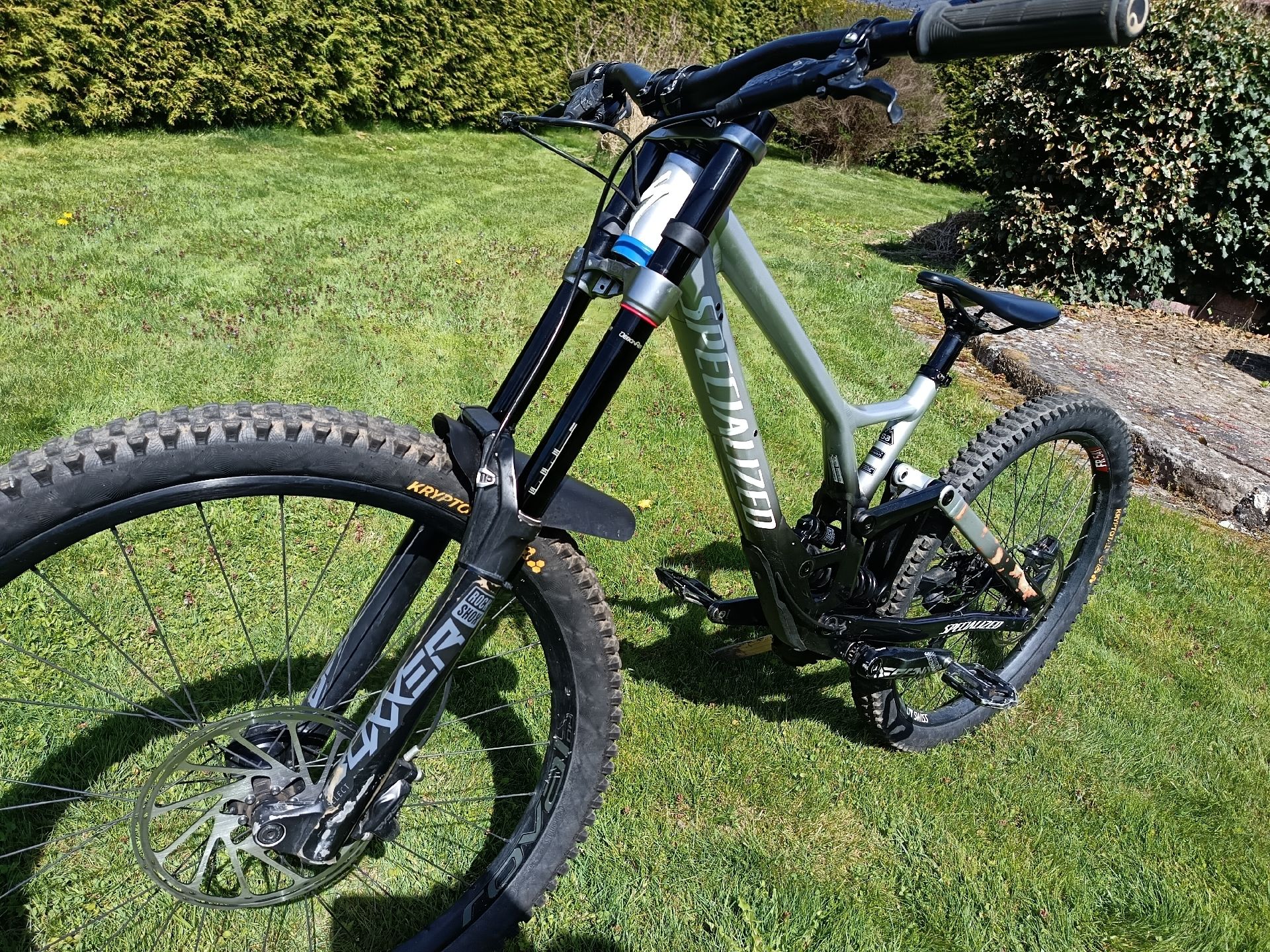 Specialized Demo Expert 2022 | buycycle