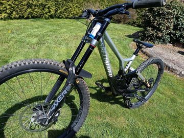 Used Specialized Demo Expert 2022 2022 MTB