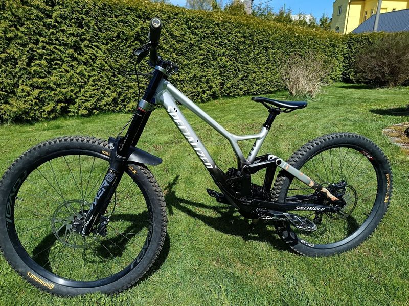 Specialized Demo Expert 2022 2022 Mountainbike d'occasion — image 11 sur 11