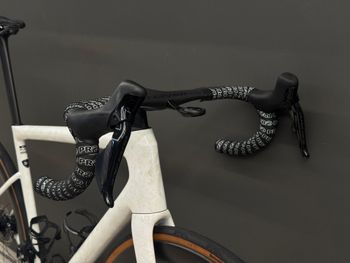 Used Swork Swork Custom Shimano Dura Ace Di2 2024 Road & Gravel, White — image 4 of 7