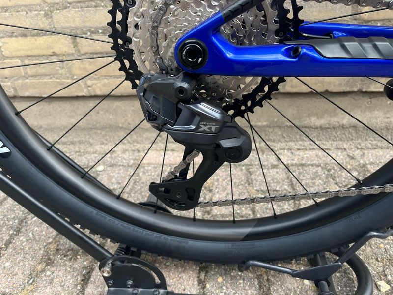 Używany Orbea Oiz Shimano Deore XT Di2 2024 Mountainbike — zdjęcie 7 z 17