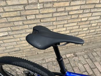Used Orbea OIZ M-PRO 2024 2024 Mountainbike — image 15 of 17