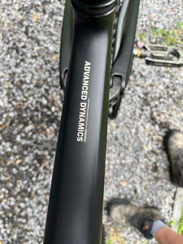 Orbea OIZ M10 2023 2023 Mountainbike usato, Nero — immagine 10 di 11