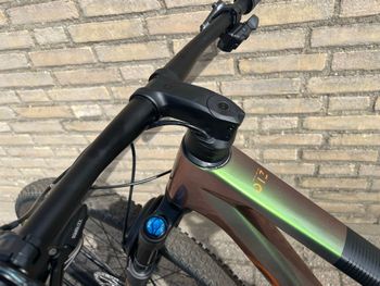 Used Orbea Oiz Shimano Deore XT Di2 2025 Mountainbike, Green — image 13 of 17