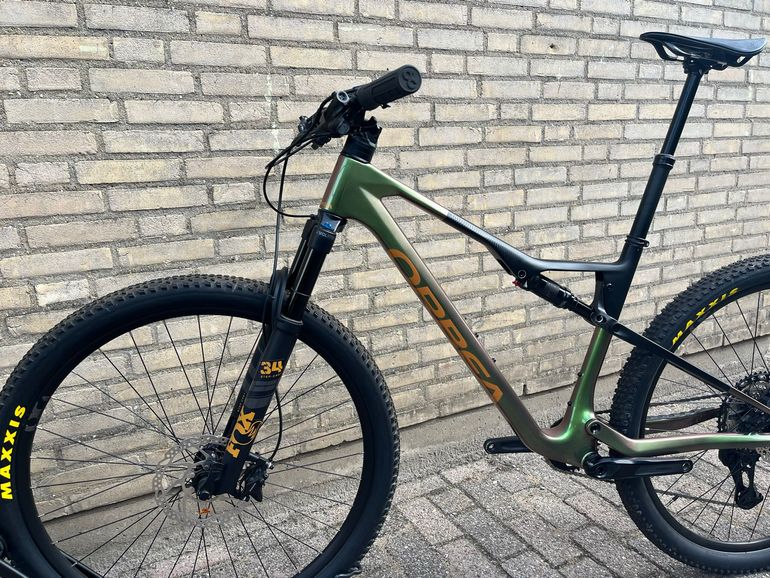 Used Orbea Oiz Shimano Deore XT Di2 2025 Mountainbike, Green — image 17 of 17