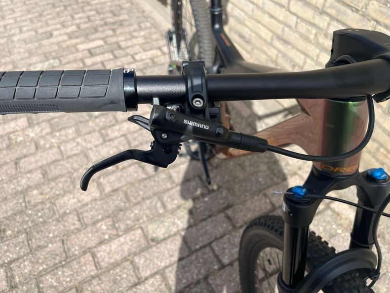 Used Orbea Oiz Shimano Deore XT Di2 2025 Mountainbike, Green — image 3 of 17