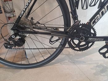 Used Cannondale 16 Cannondale SYNAPSE DISC 105 C 2016 Road & Gravel, Schwarz — image 2 of 8