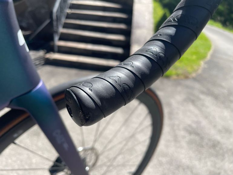 Used CUBE AXIAL WS C:62 SLX 2022 2022 Road & Gravel, Blue — image 5 of 8