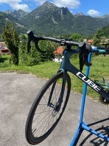 Used CUBE AXIAL WS C:62 SLX 2022 2022 Road & Gravel, Blue — image 7 of 8
