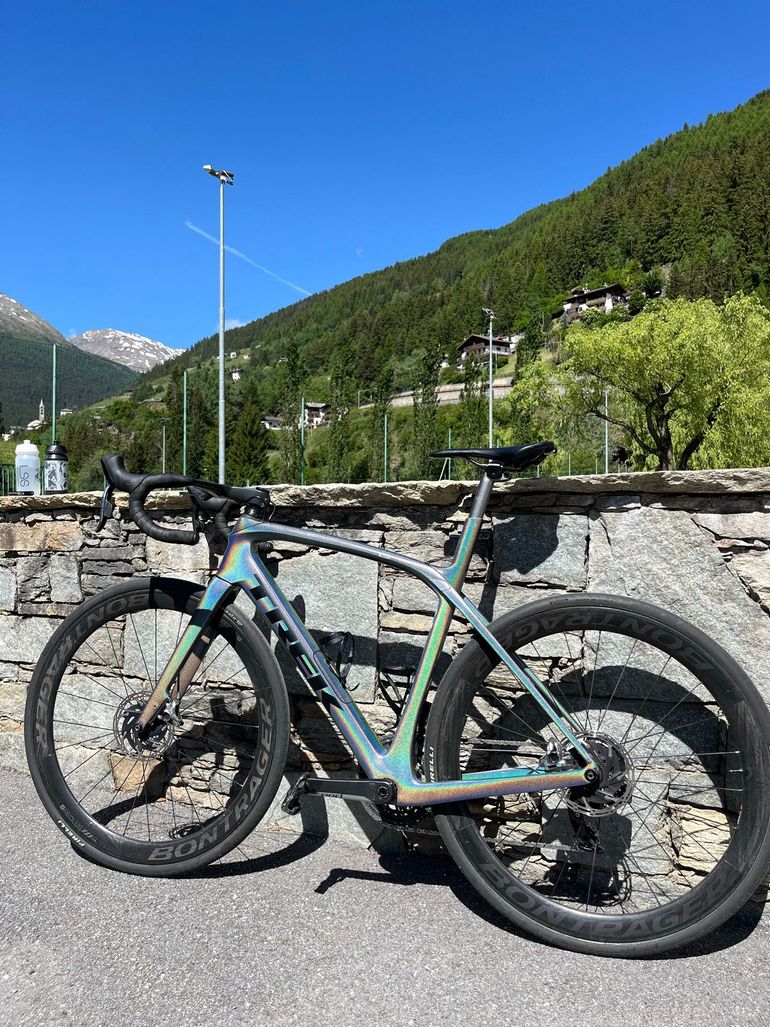 Used Trek Domane SLR 9 eTap 2021 2021 Road & Gravel, Light Gray — image 2 of 10