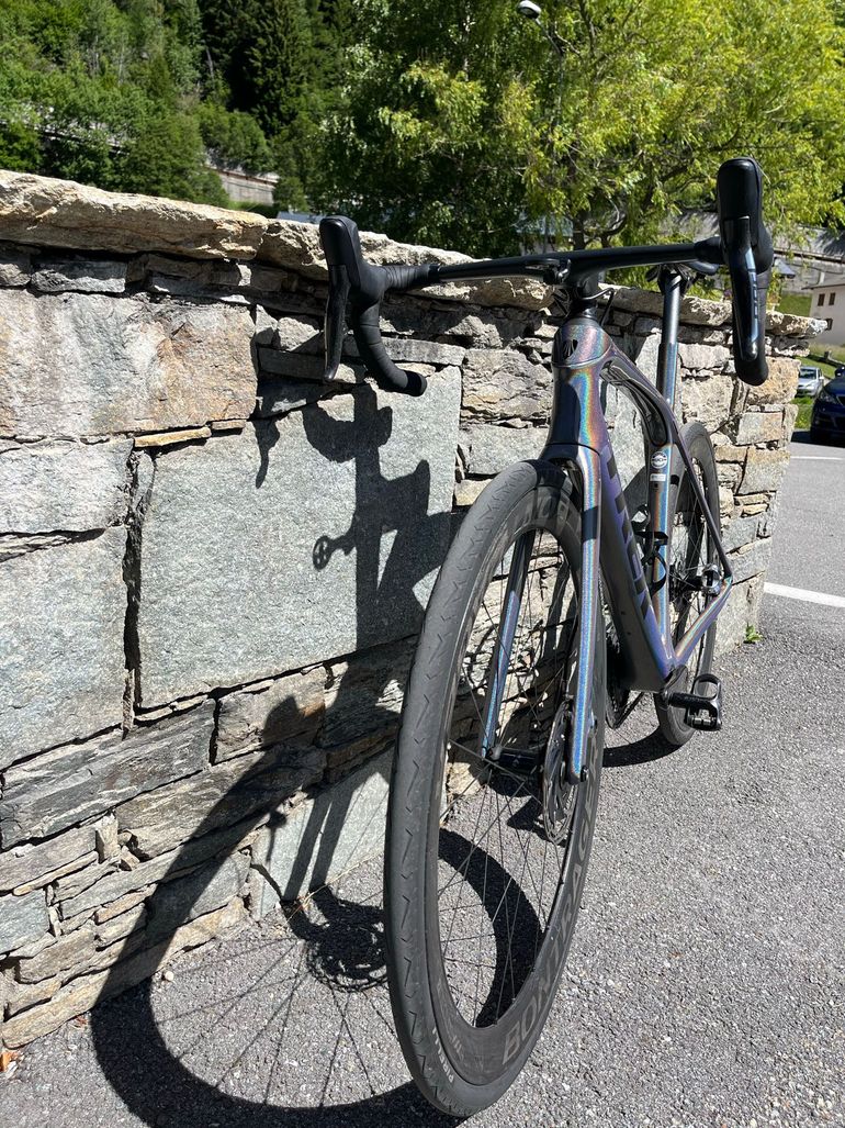Used Trek Domane SLR 9 eTap 2021 2021 Road & Gravel, Light Gray — image 10 of 10