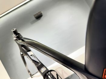 Used Pinarello DOGMA F DURA ACE Di2 Disc 2023 Frameset 2023 Road & Gravel, Black — image 14 of 17
