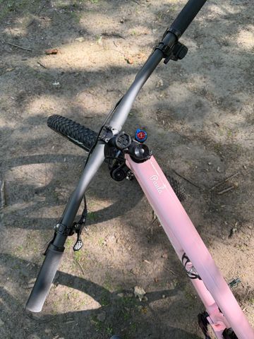 Used Specialized Epic Pro LTD 2024 2024 Mountainbike, Purple, 29 — image 11 of 18