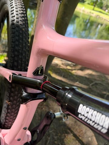 Used Specialized Epic Pro LTD 2024 2024 Mountainbike, Purple, 29 — image 7 of 18