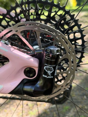 Used Specialized Epic Pro LTD 2024 2024 Mountainbike, Purple, 29 — image 13 of 18
