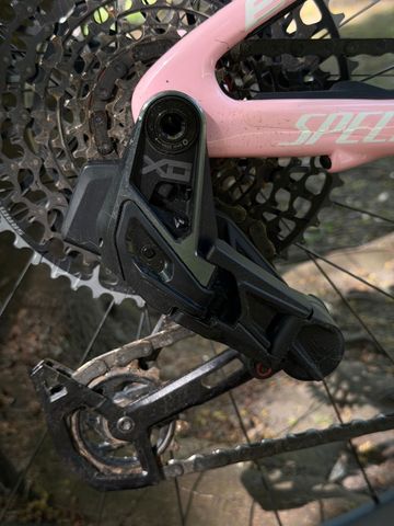Used Specialized Epic Pro LTD 2024 2024 Mountainbike, Purple, 29 — image 5 of 18