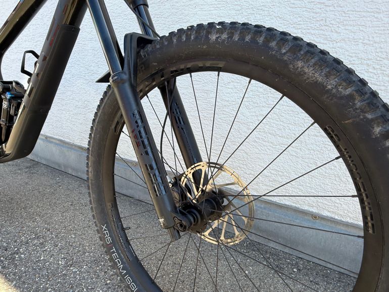 Used Trek Slash 9.7 2021 2021 Mountainbike — image 4 of 6