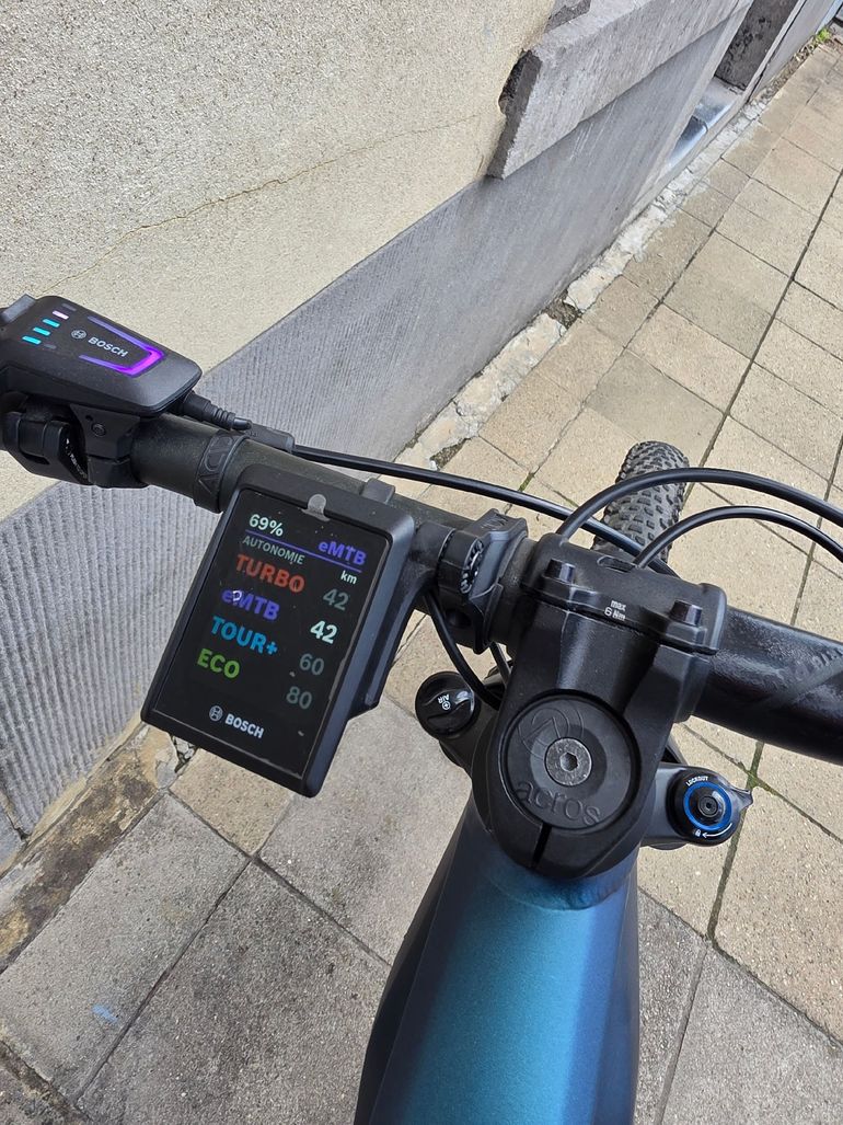 Used CUBE REACTION HYBRID, RACE 750 2023 2023 Mountainbike, Blue, 27.5, 29 — image 5 of 5