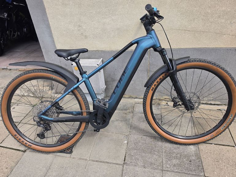 Used CUBE REACTION HYBRID, RACE 750 2023 2023 Mountainbike, Blue, 27.5, 29 — image 2 of 5