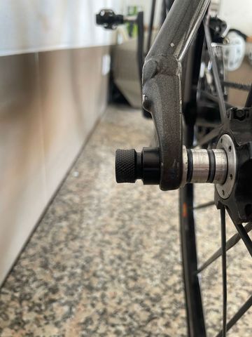 Used Specialized Secteur Triple 2010 2010 Road & Gravel, Light Gray — image 17 of 20