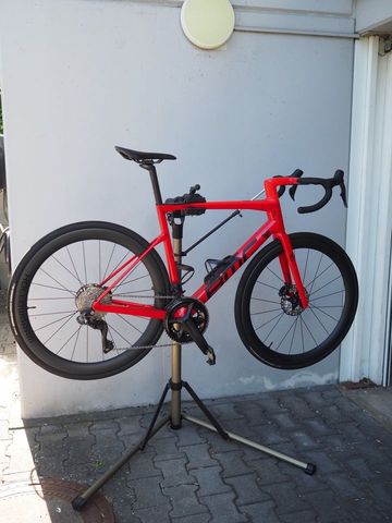 Brugt BMC Teammachine SLR01 Disc 2024 Road & Gravel — billede 1 af 12