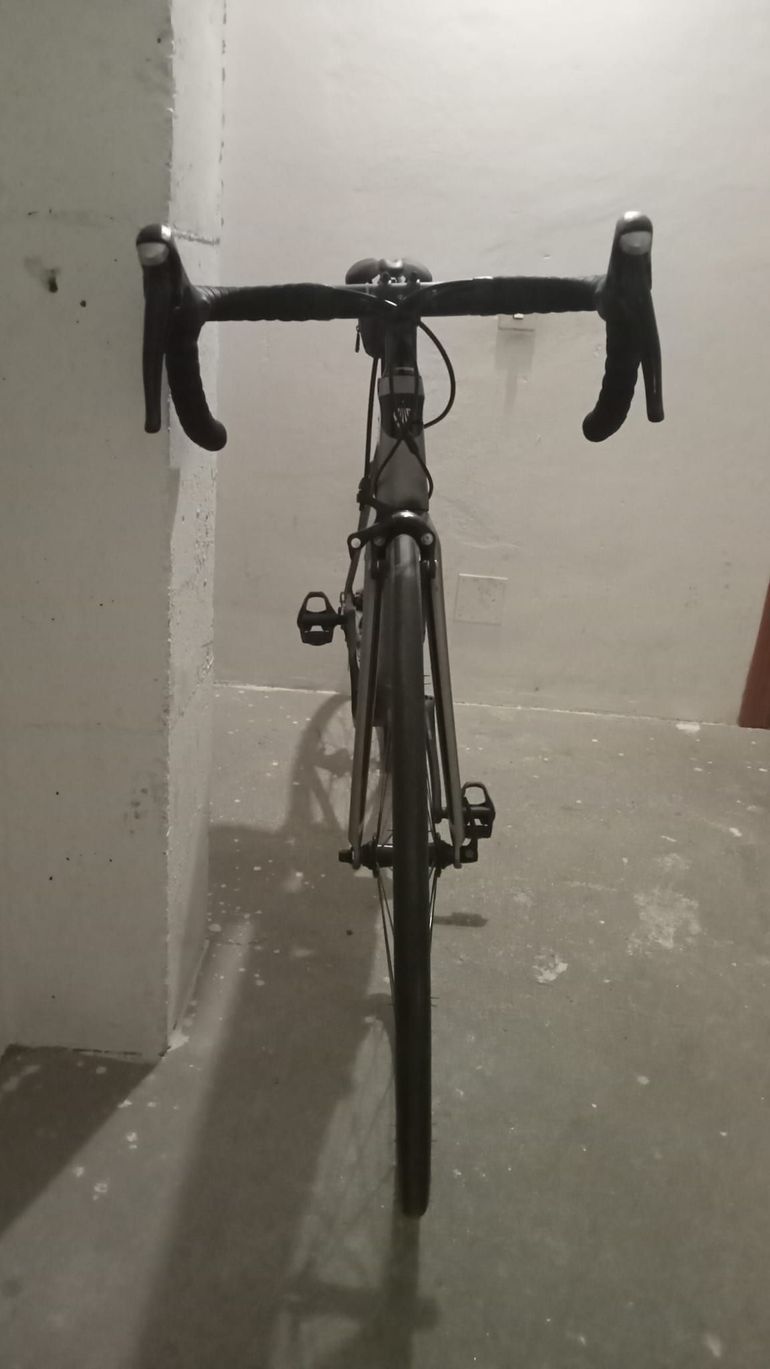 Used Trek Émonda ALR 5 2018 2018 Road & Gravel, Light Gray — image 2 of 6
