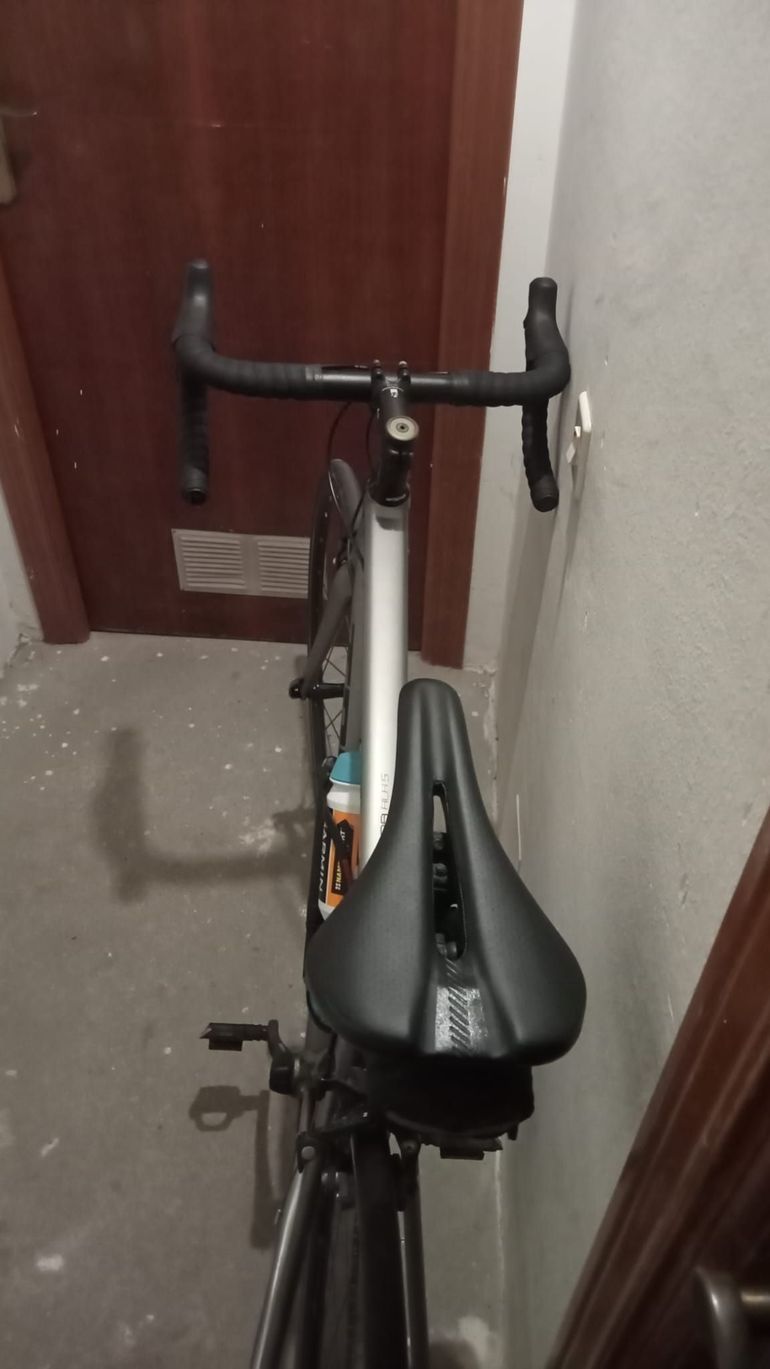 Used Trek Émonda ALR 5 2018 2018 Road & Gravel, Light Gray — image 6 of 6