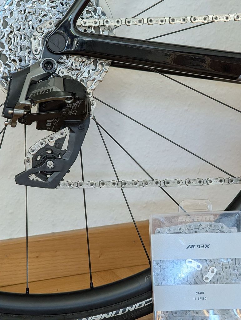 Used Canyon Ultimate CF SL 7 AXS 2025 2025 Road & Gravel — image 10 of 15