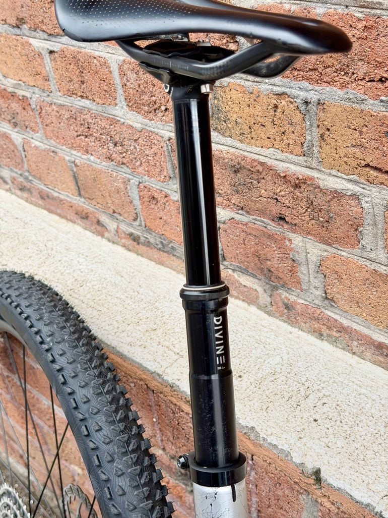 Used Trek Supercaliber SLR 9.9 XX AXS Gen 2 2024 2024 Mountainbike, Light Gray, 29 — image 12 of 19