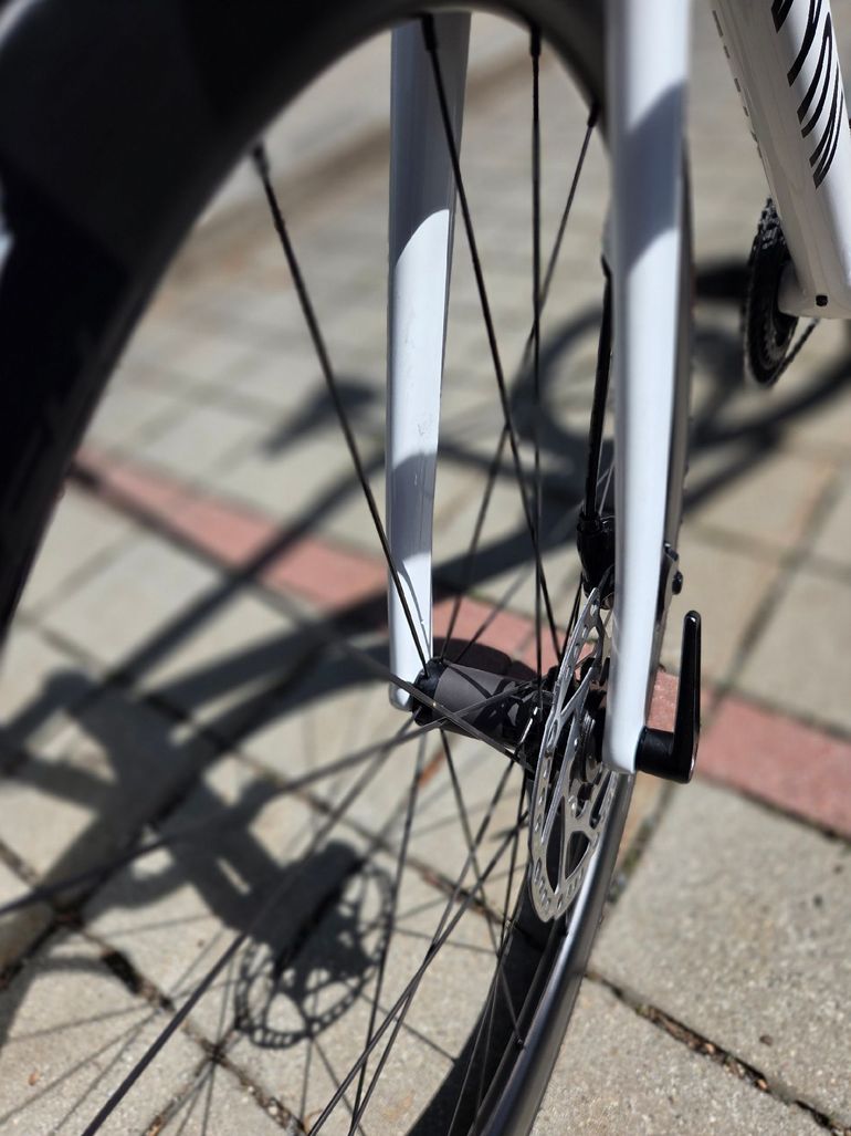 Used Canyon Ultimate CF SL 7 2024 2024 Road & Gravel — image 6 of 9