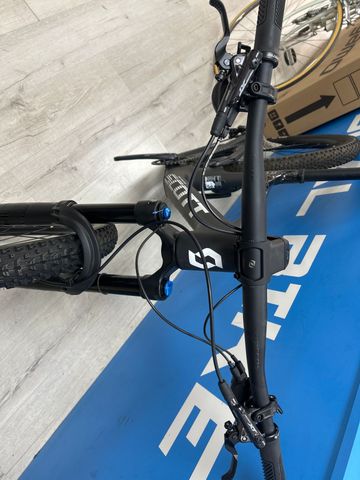 Gebrauchtes Scott Spark RC Team 2024 2024 Mountainbike, Schwarz, 29 — Bild 5 von 7