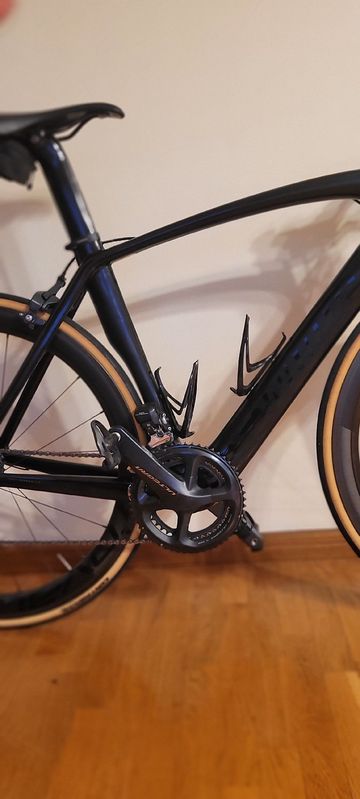 Used Specialized S Works Custom Shimano Ultegra Di2 2015 Road & Gravel, Black — image 2 of 9