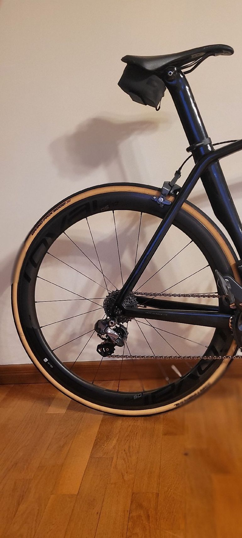 Used S Works S Works Custom Shimano Ultegra Di2 2015 Road & Gravel, Schwarz — image 3 of 9