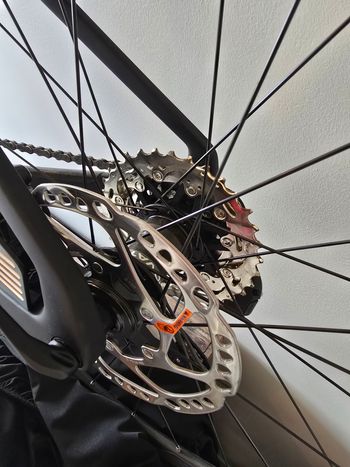 Used Merida REACTO 6000 Di2 2024 2024 Road & Gravel, Black — image 10 of 18