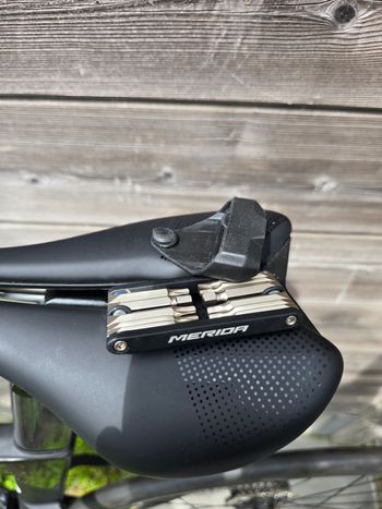 Used Merida REACTO 6000 Di2 2024 2024 Road & Gravel, Black — image 7 of 18