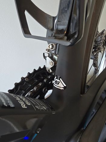 Used Merida REACTO 6000 Di2 2024 2024 Road & Gravel, Black — image 12 of 18