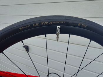 Used Rose PRO SL DISC 105 2023 2023 Road & Gravel, Red — image 14 of 16